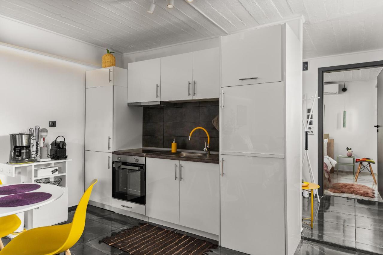 Luxe House In Glyfada With Spa Near Metro Station C8 Athén Kültér fotó