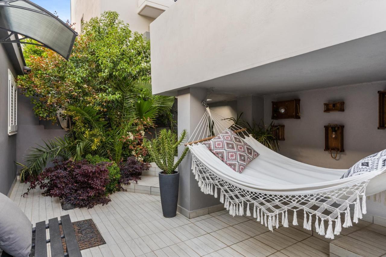 Luxe House In Glyfada With Spa Near Metro Station C8 Athén Kültér fotó